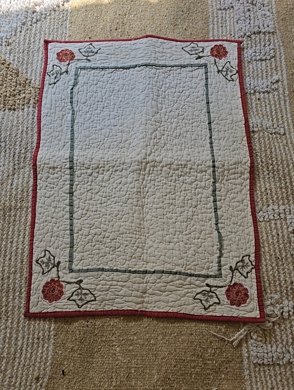 Rare Find Hand-Quilted Floral Border Placemats - White and Red 100% Cotton 14 Ct
